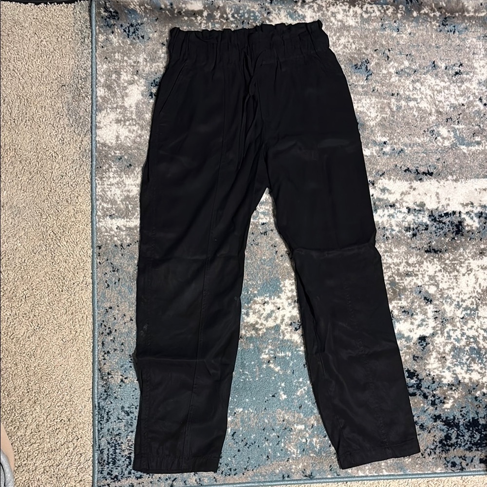 Black trousers